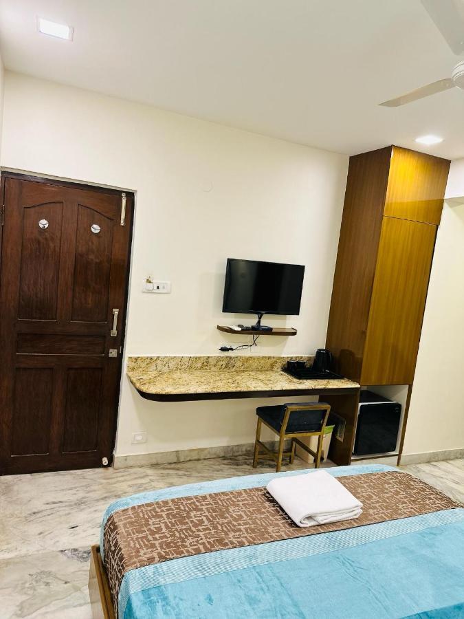 Greens Elite Chennai Exterior photo